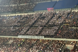 876644